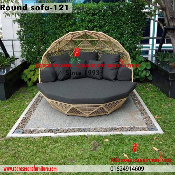 round sofa